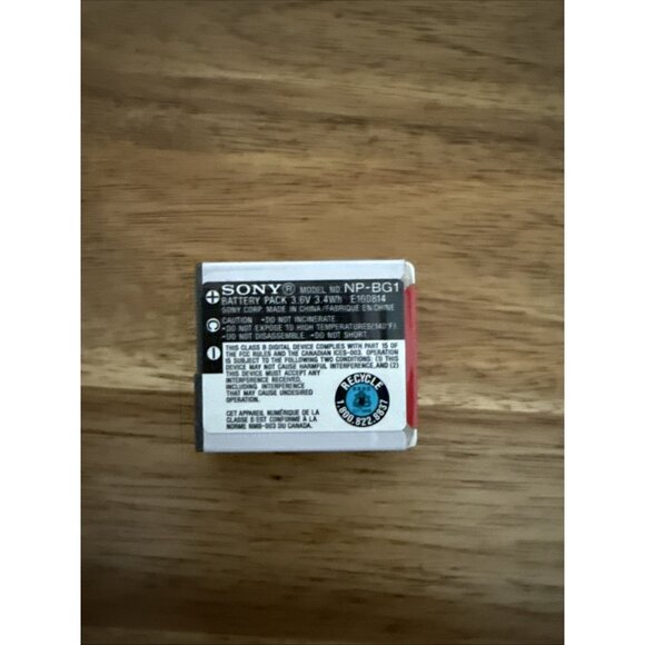 Sony Cyber-Shot DSC-W55 7.2Mp Digital Camera w/3X Zoom [Parts/Repair] AS IS - Picture 9 of 11